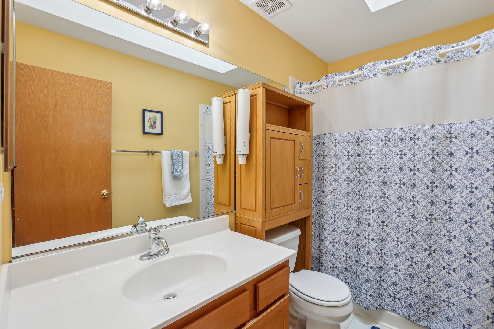 1011 Blackburn Drive, Grayslake, IL 60030