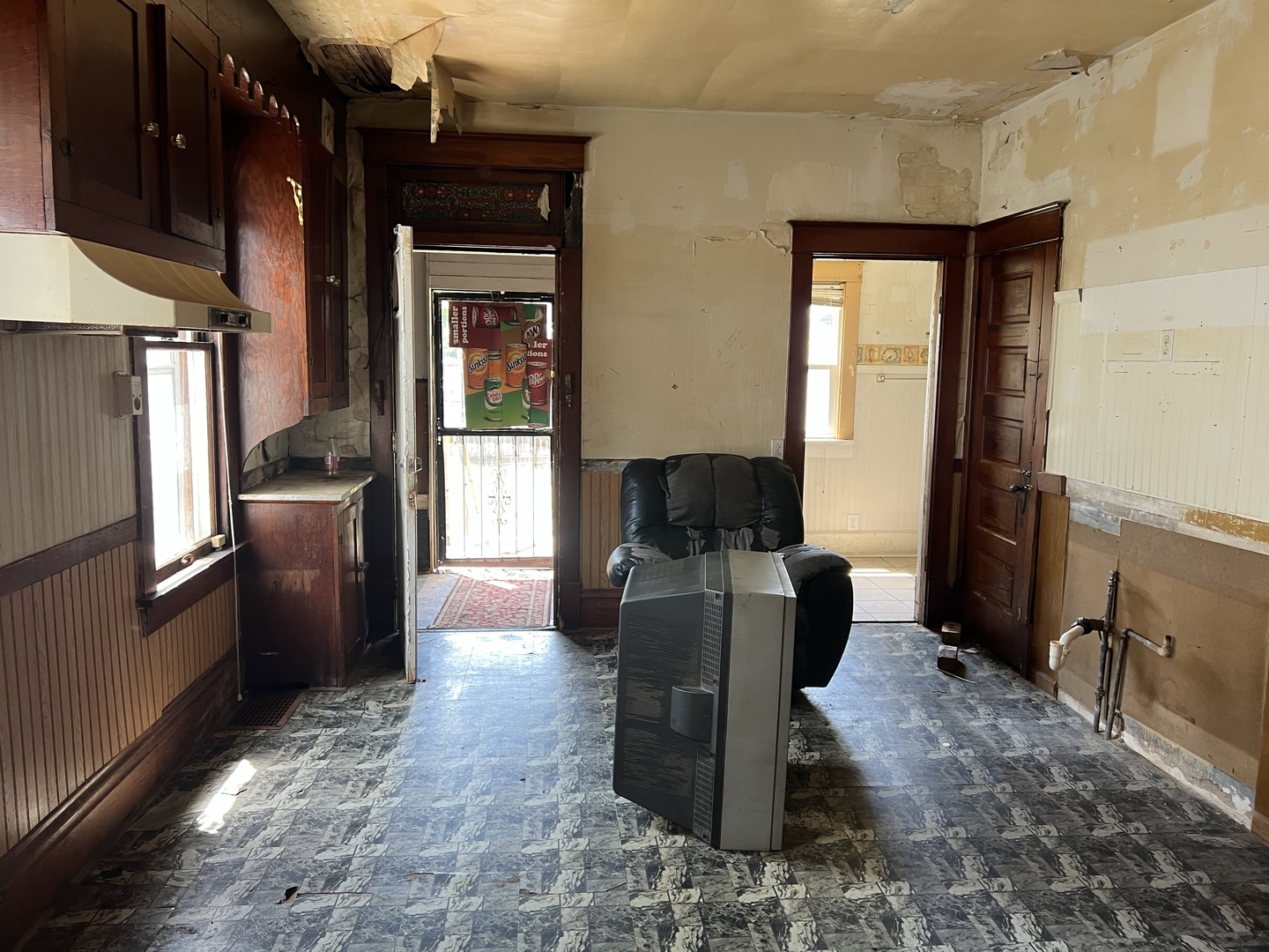 801 S Warren Street, Peoria, IL 61605