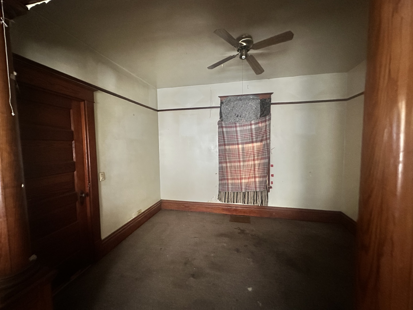 801 S Warren Street, Peoria, IL 61605