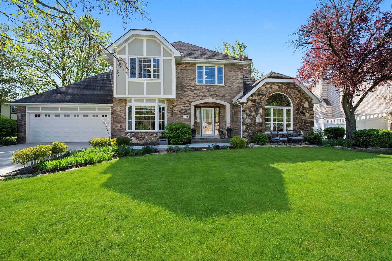 13315 W Creekside Drive, Homer Glen, IL 60491