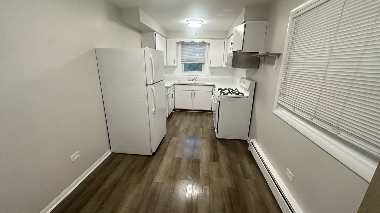 2802 N Rutherford Avenue #2S, Chicago, IL 60634
