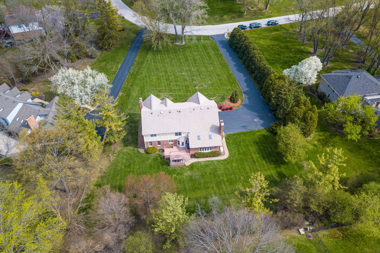 23 Chipping Campden Drive, South Barrington, IL 60010