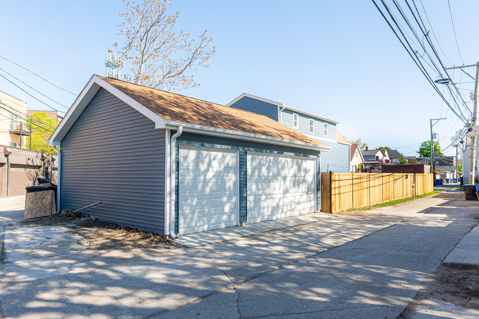 4134 W Roscoe Street, Chicago, IL 60641