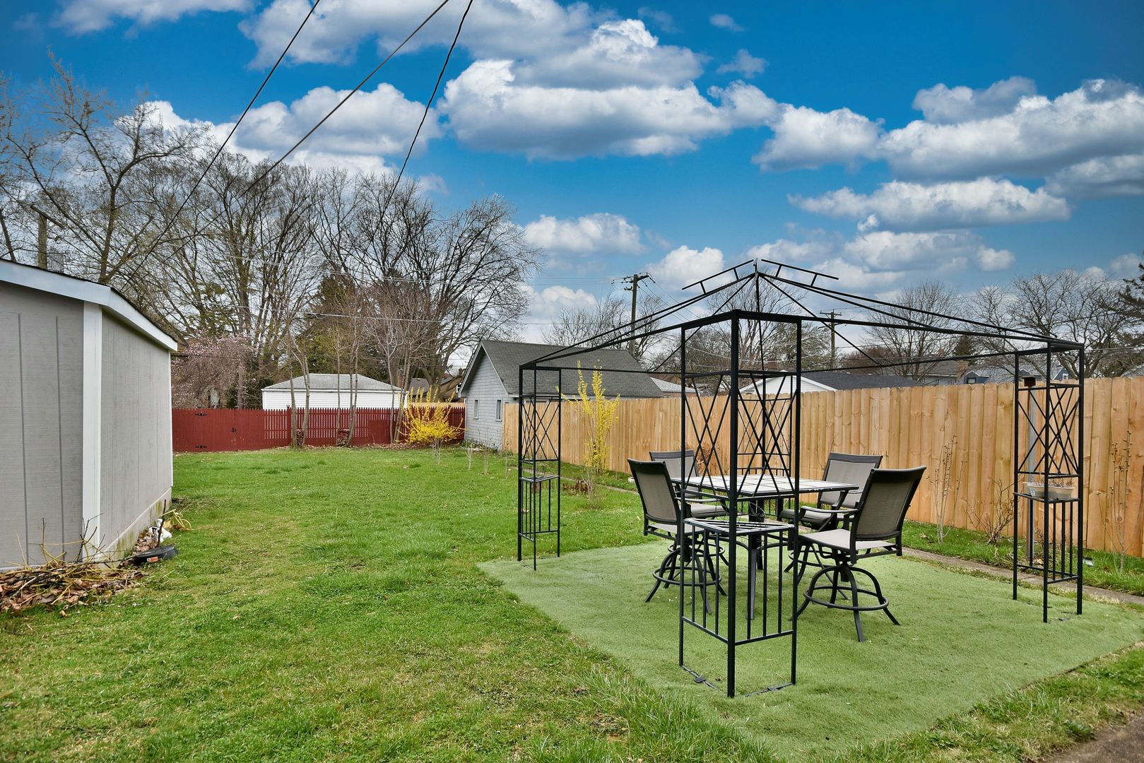 1336 N Ash Street, Waukegan, IL 60085