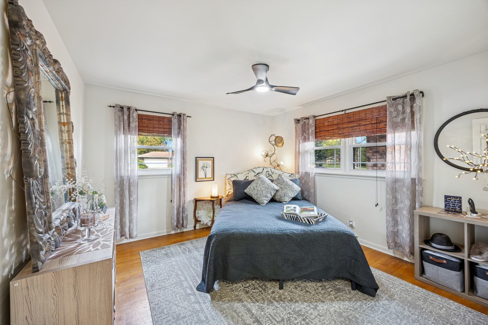 6241 Gaynelle Road, Tinley Park, IL 60477