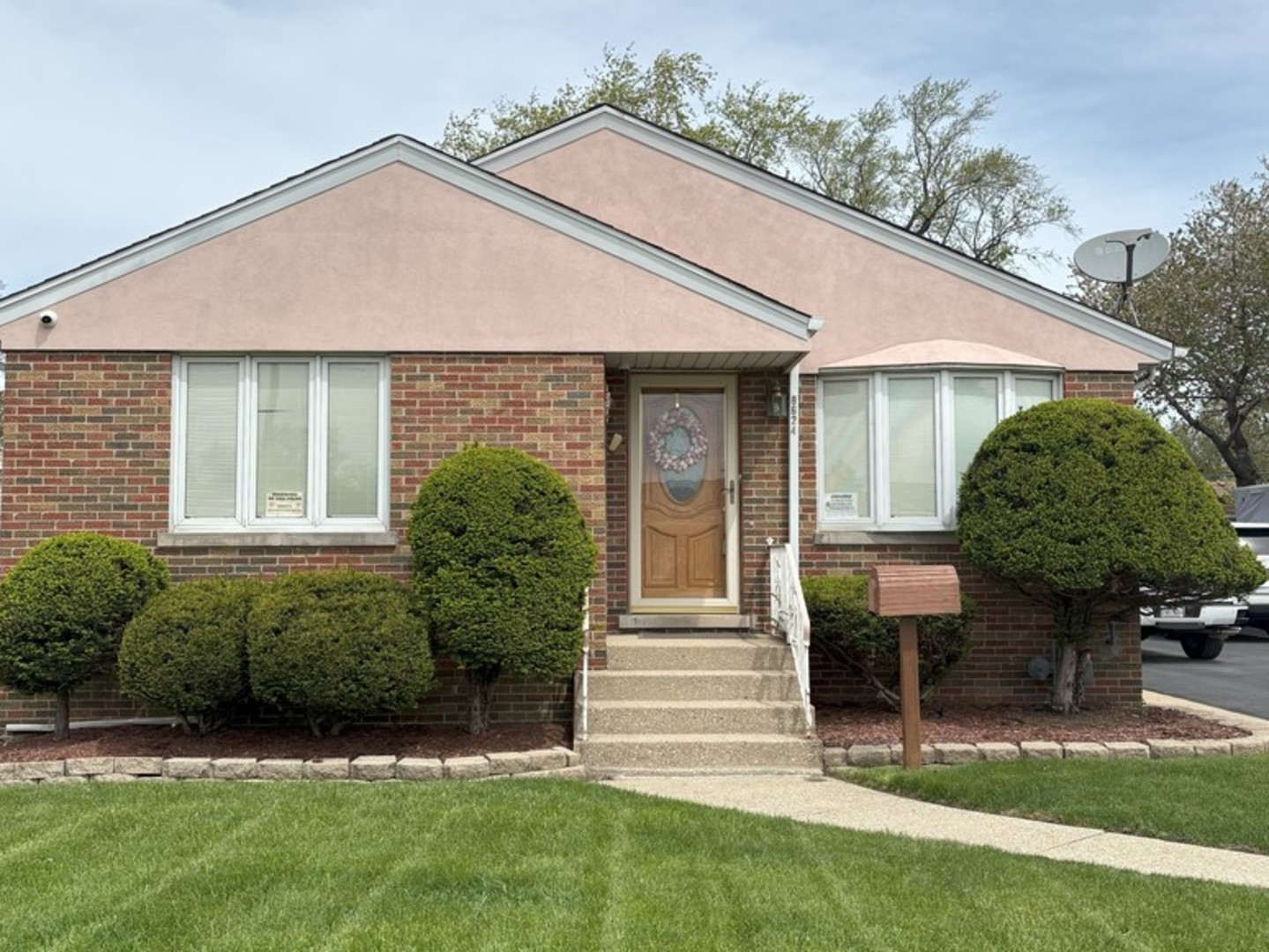 9624 Dickens Avenue, Melrose Park, IL 60164