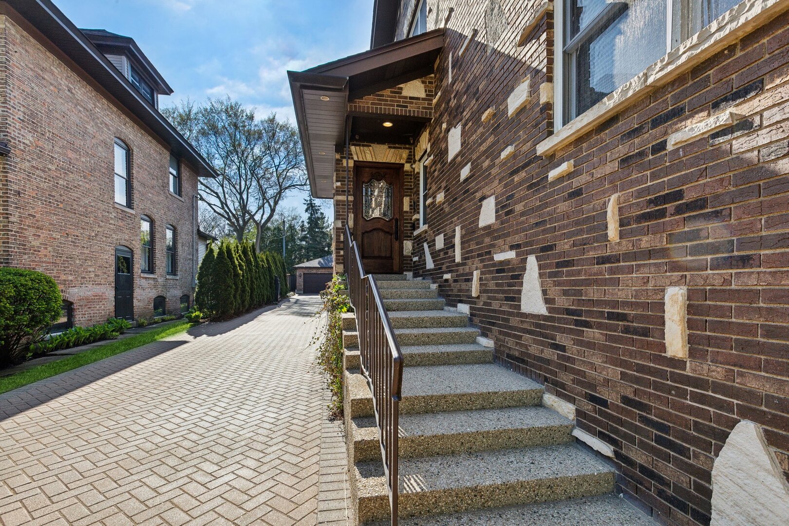 1424 Glencoe Avenue, Highland Park, IL 60035