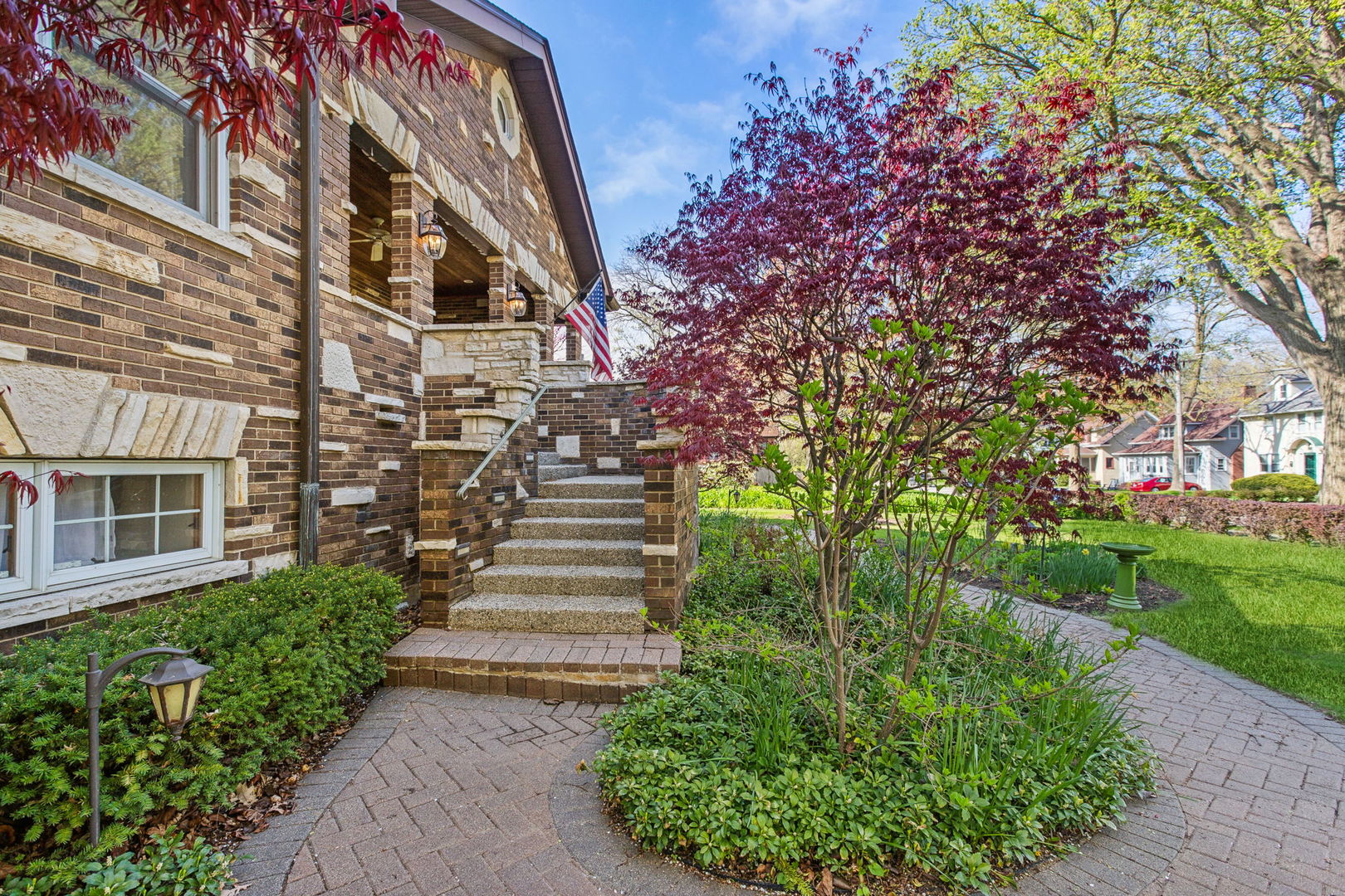 1424 Glencoe Avenue, Highland Park, IL 60035