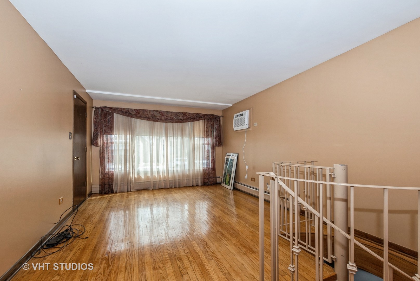 6004 S Kolmar Avenue, Chicago, IL 60629
