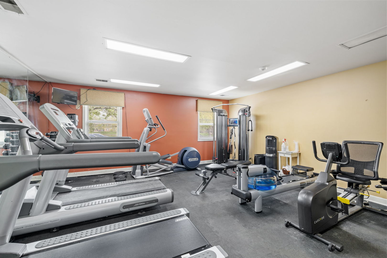 1521 Raymond Drive #203, Naperville, IL 60563