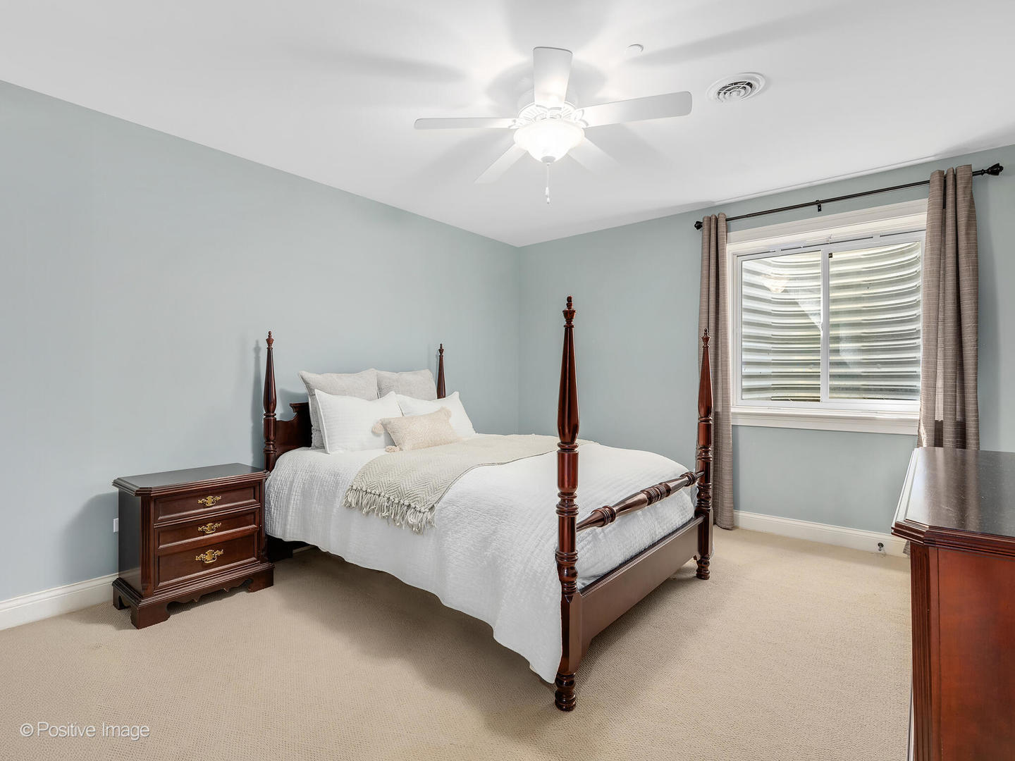 267 Walker Avenue, Clarendon Hills, IL 60514