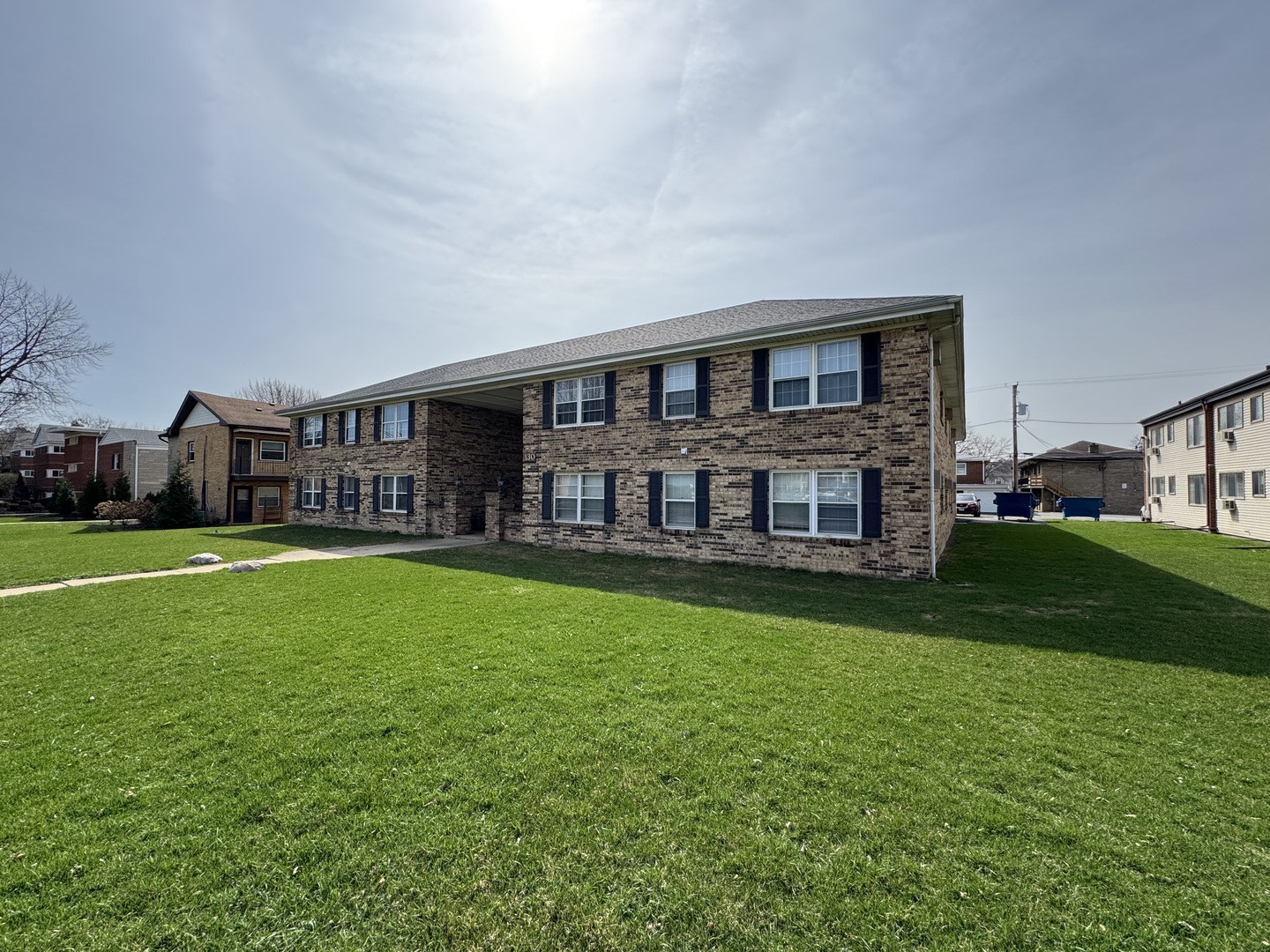 130 W Douglas Avenue #2, Naperville, IL 60540