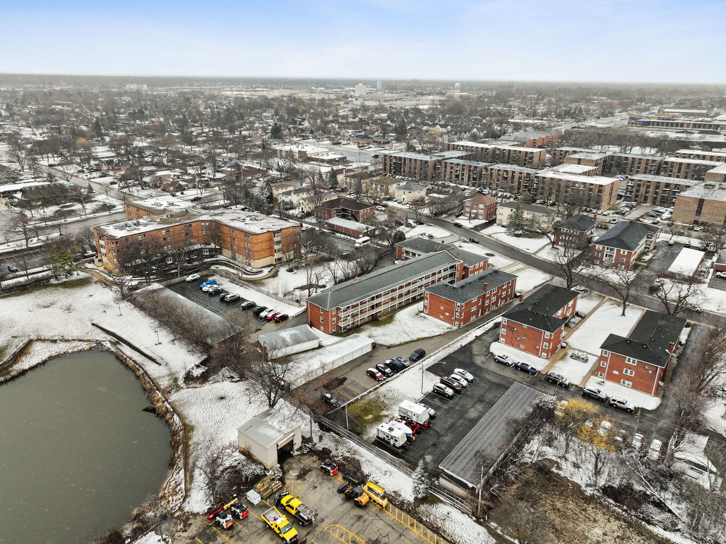 2000 Parkside Drive #B2, Park Ridge, IL 60068