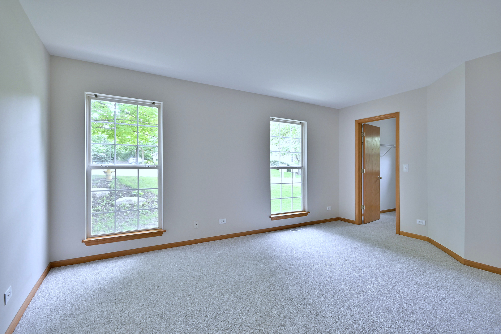 3244 Foxridge Court, Woodridge, IL 60517
