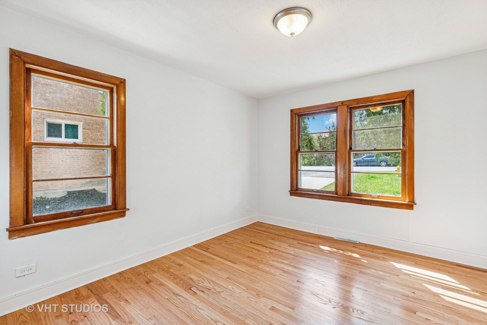 32937 N Sears Boulevard, Grayslake, IL 60030