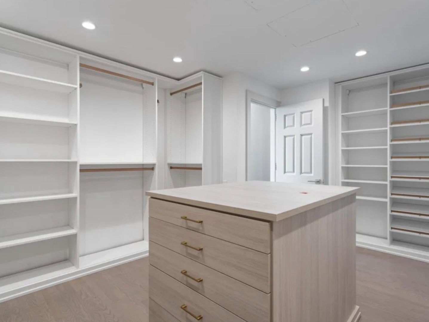 132 E Delaware Place #6205-07, Chicago, IL 60611