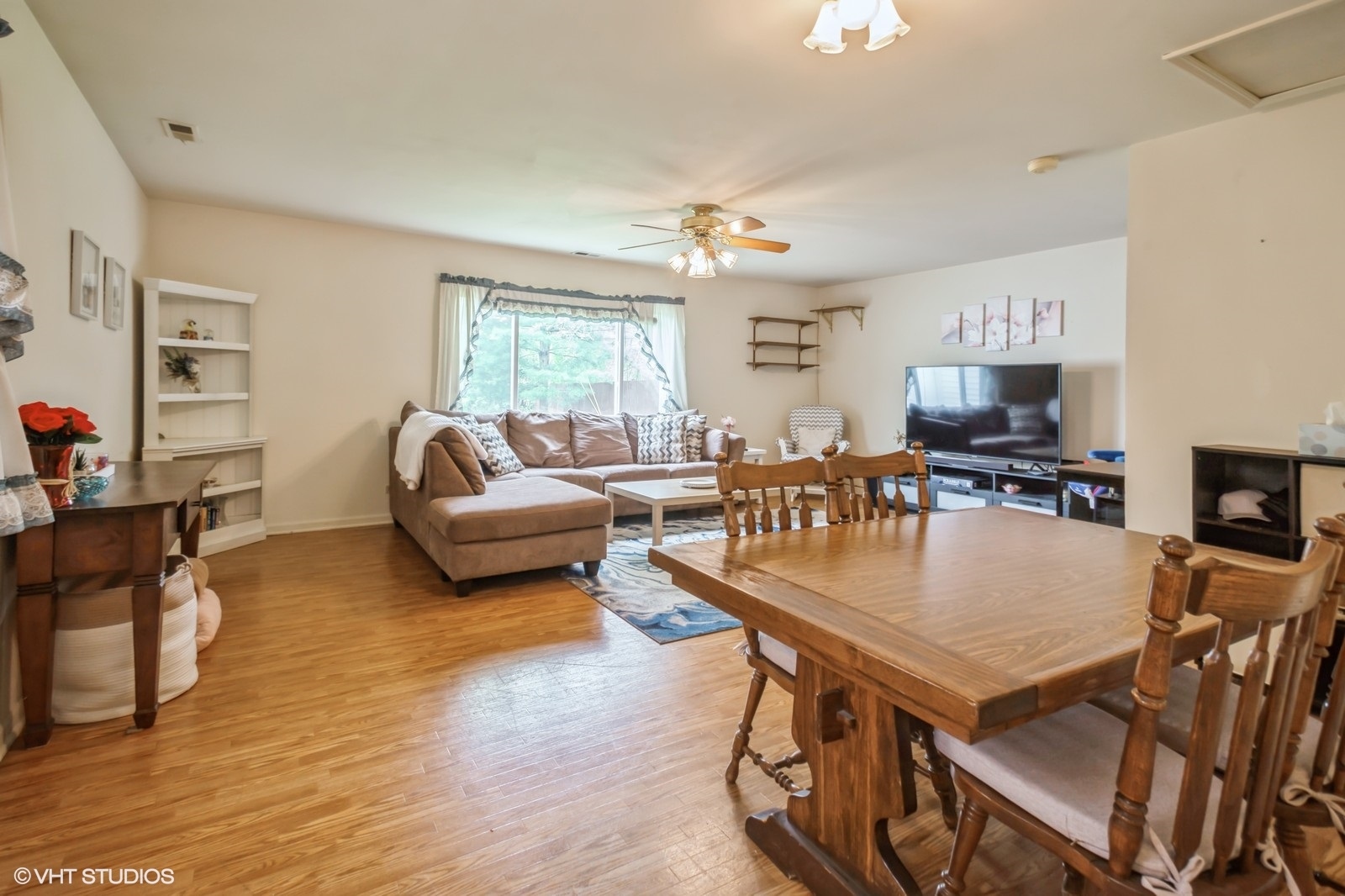 744 N Ridge Avenue, Lombard, IL 60148