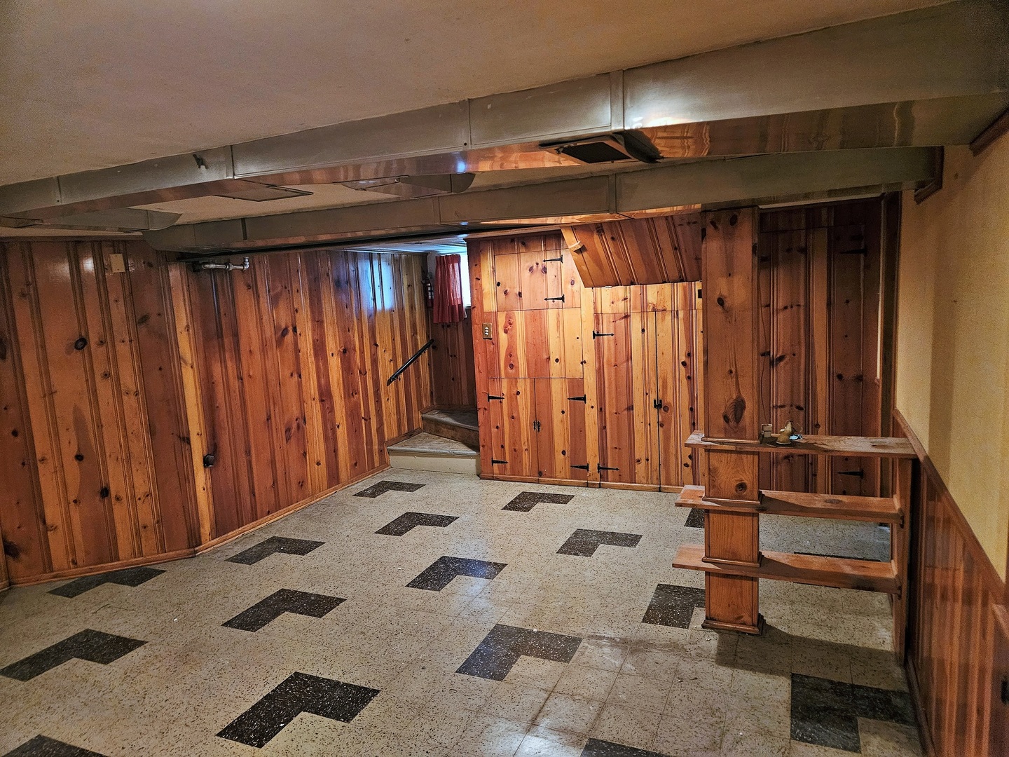 5844 N Mulligan Avenue, Chicago, IL 60646