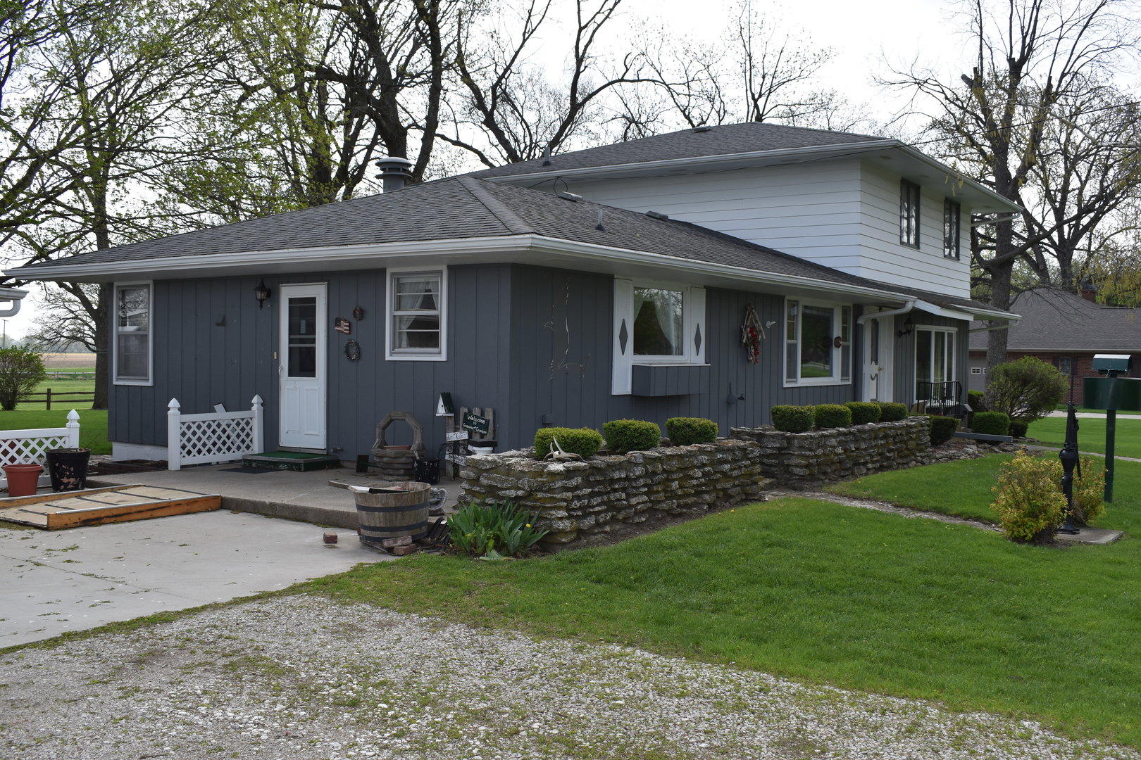 17864 E 1700 North Road, Pontiac, IL 61764