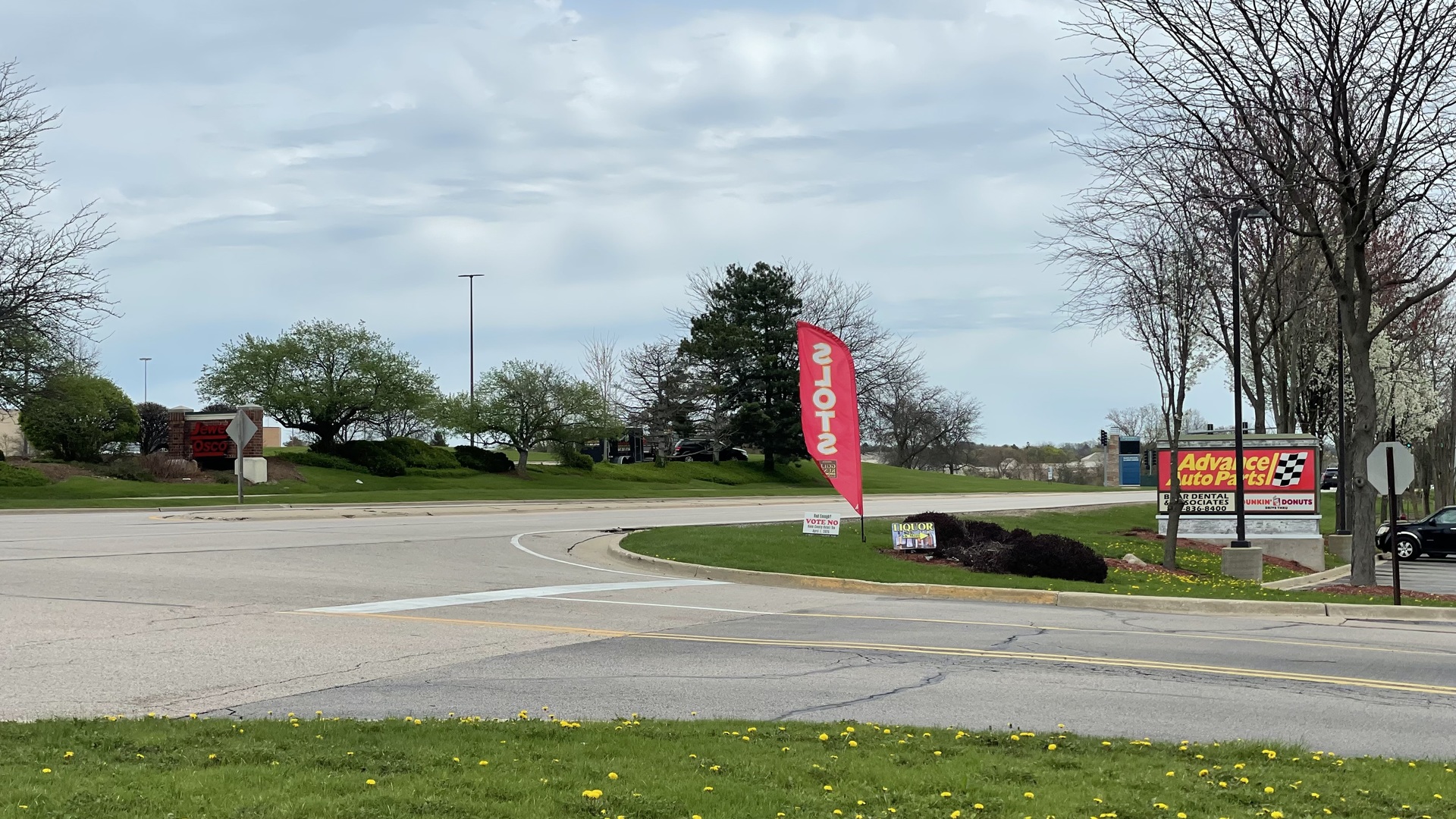 1601 Higgins Road, Sleepy Hollow, IL 60118