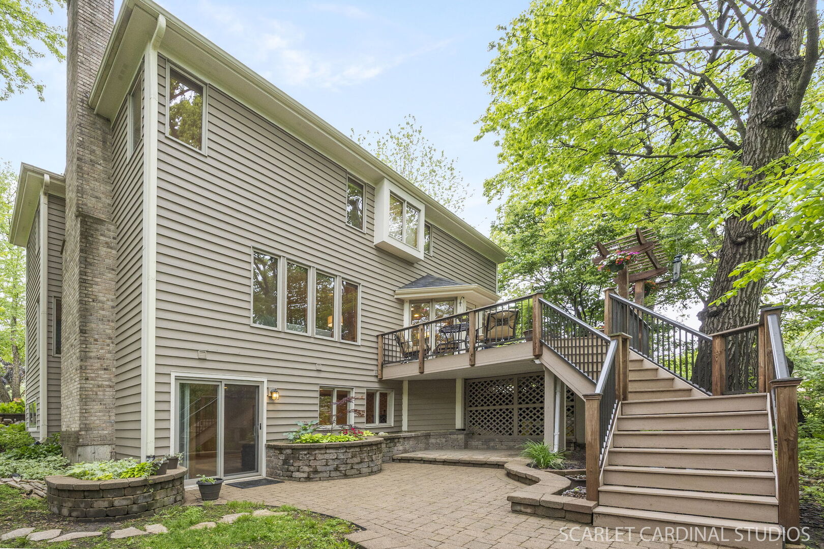 645 Rosewood Drive, West Chicago, IL 60185