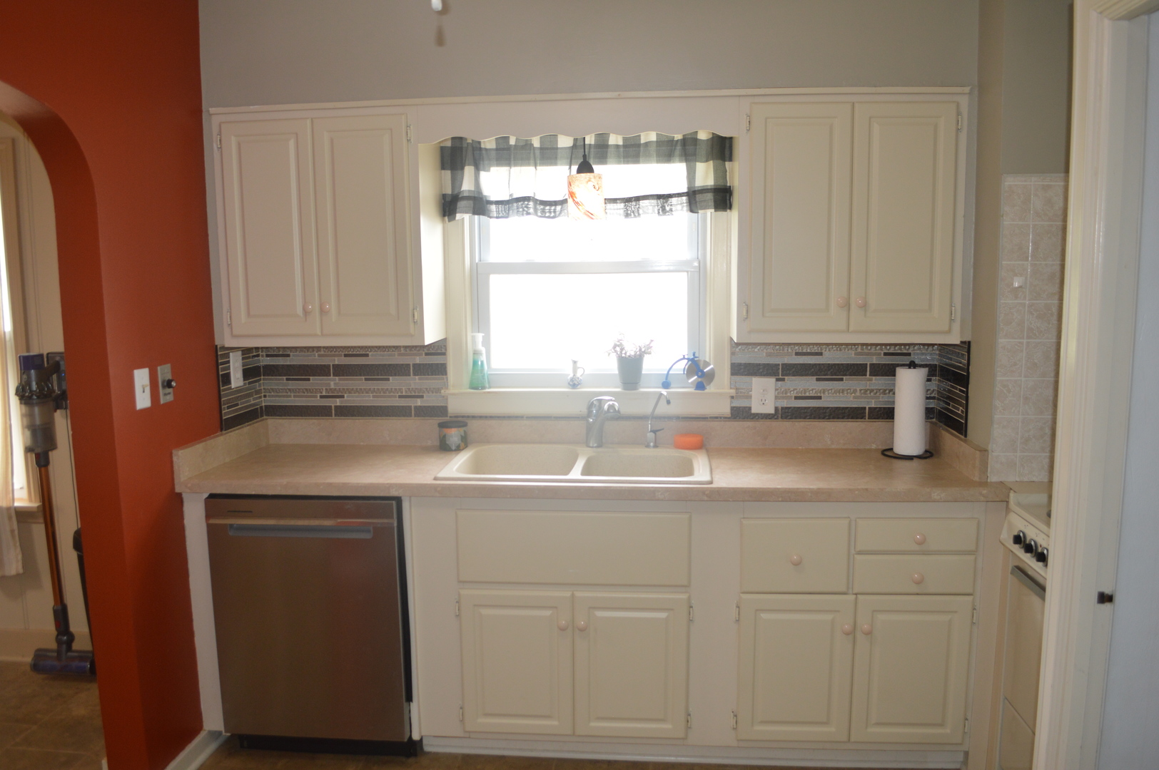933 S 5th Street, Princeton, IL 61356