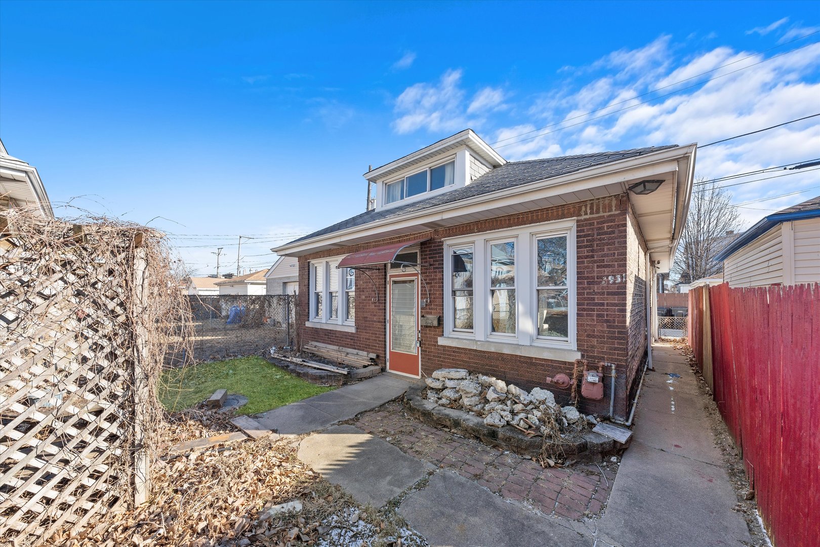 5931 S Troy Street, Chicago, IL 60629