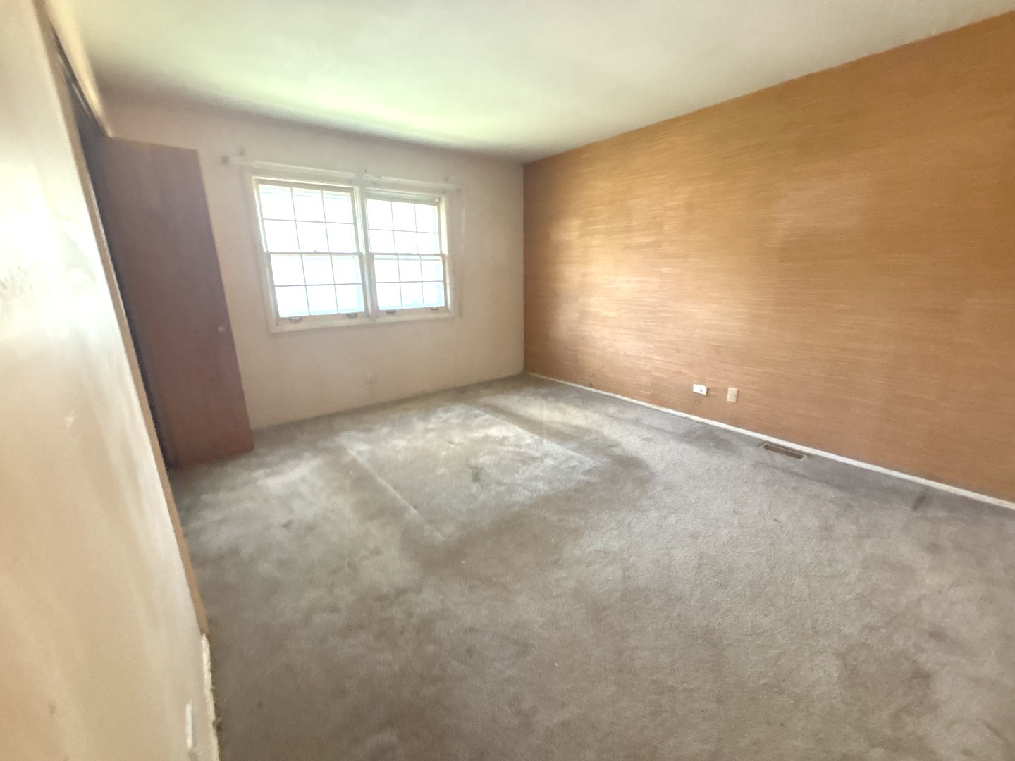 21W741 Huntington Road, Glen Ellyn, IL 60137
