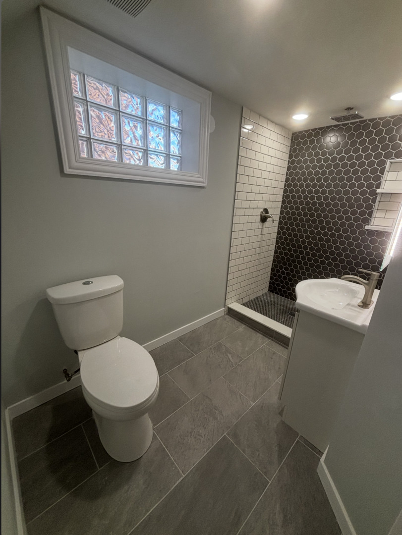 10020 S Emerald Avenue, Chicago, IL 60628