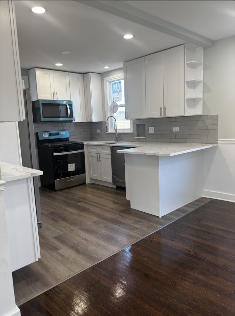 10020 S Emerald Avenue, Chicago, IL 60628