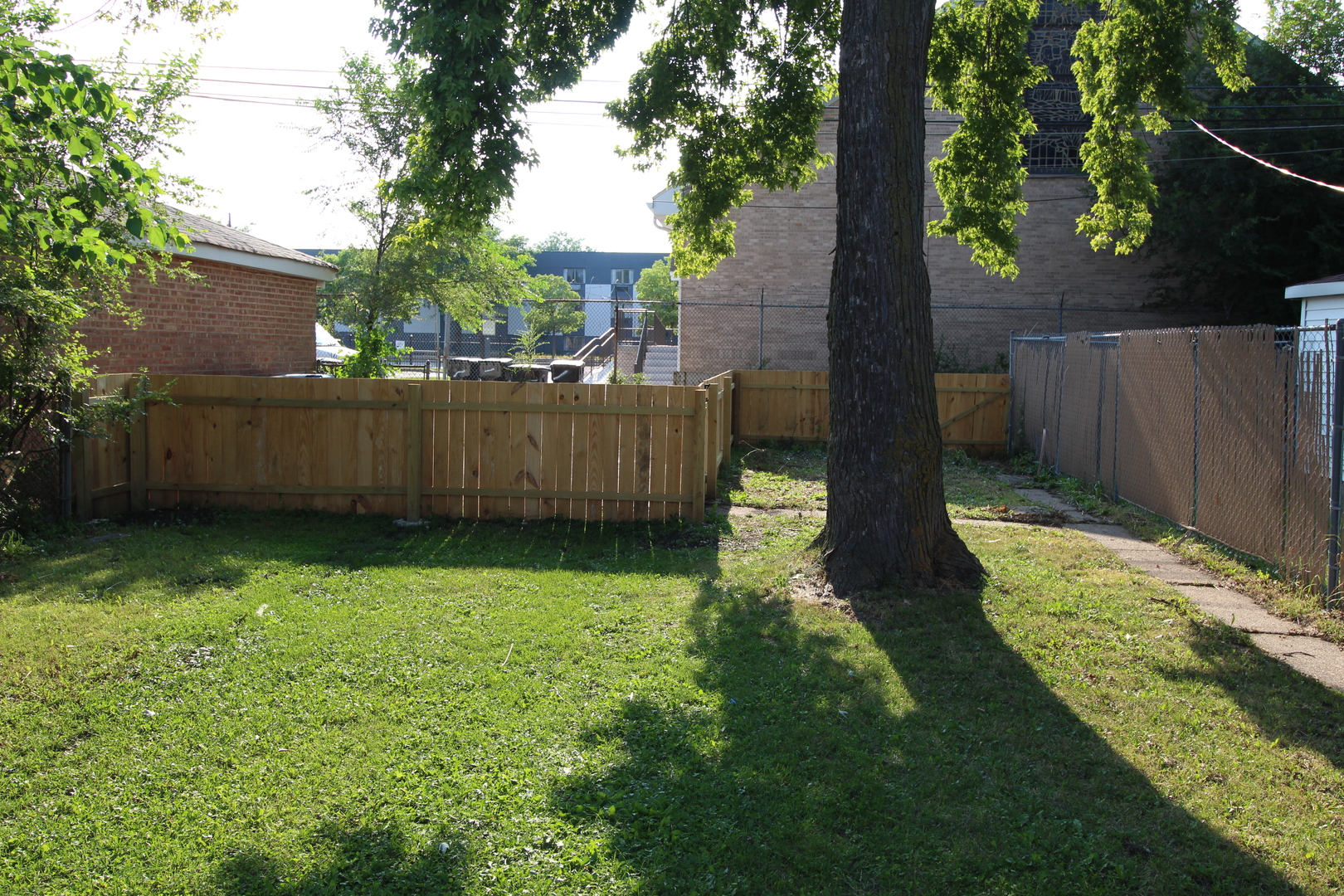 10020 S Emerald Avenue, Chicago, IL 60628