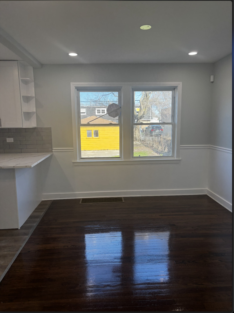 10020 S Emerald Avenue, Chicago, IL 60628