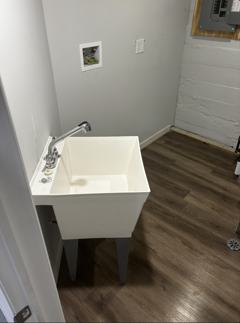 10020 S Emerald Avenue, Chicago, IL 60628