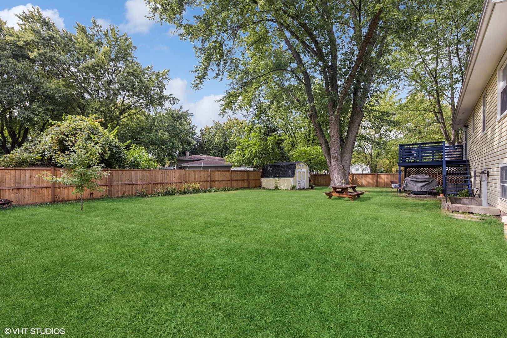 1517 Charleston Street, Batavia, IL 60510