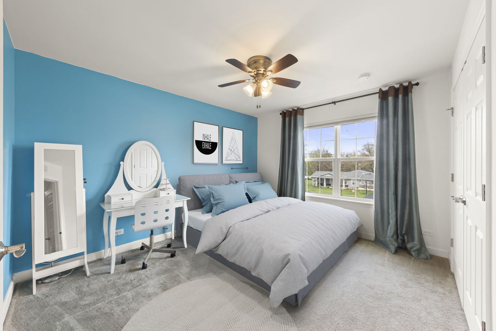 1N586 Eastern Avenue, Glen Ellyn, IL 60137