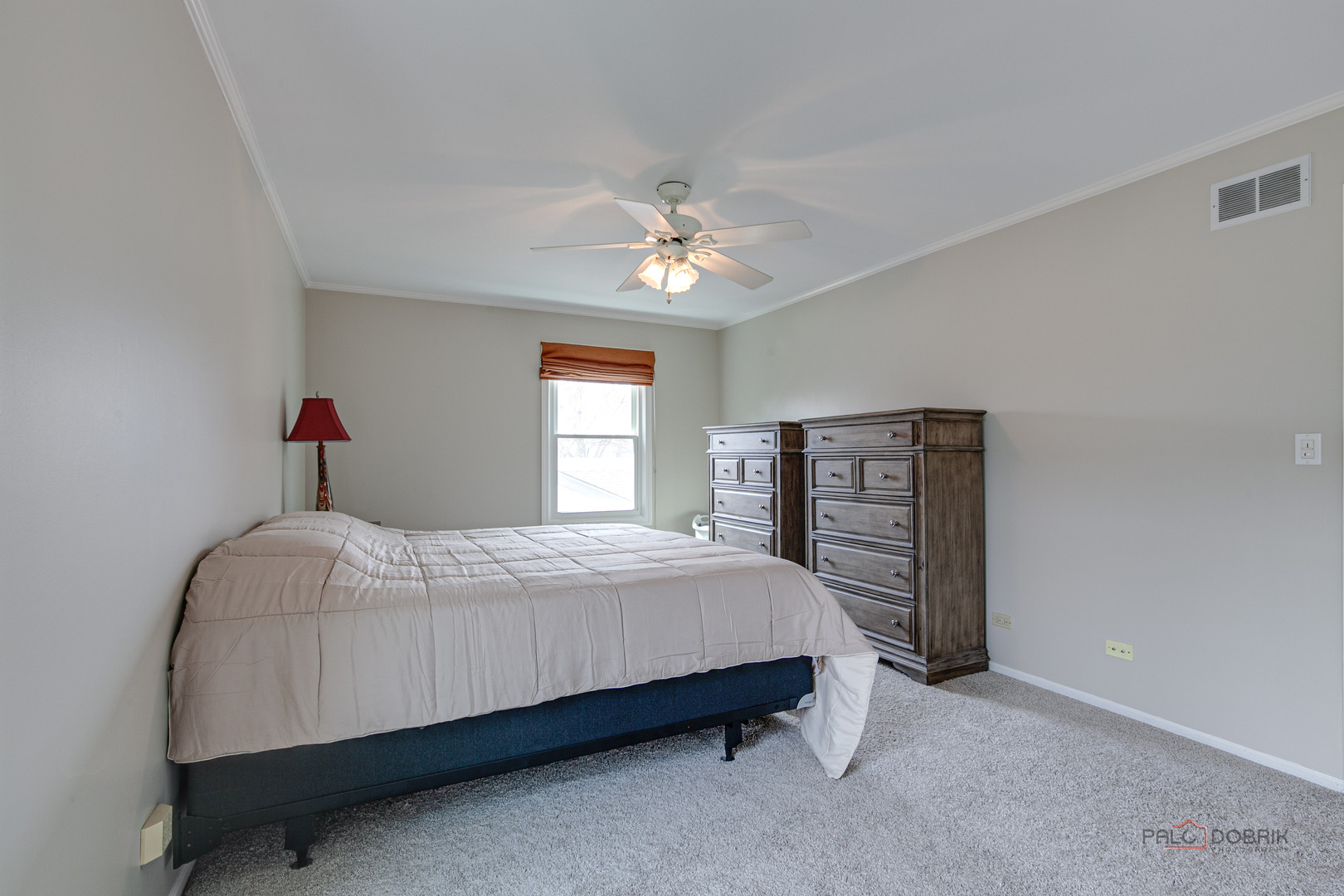 985 Knollwood Drive, Buffalo Grove, IL 60089