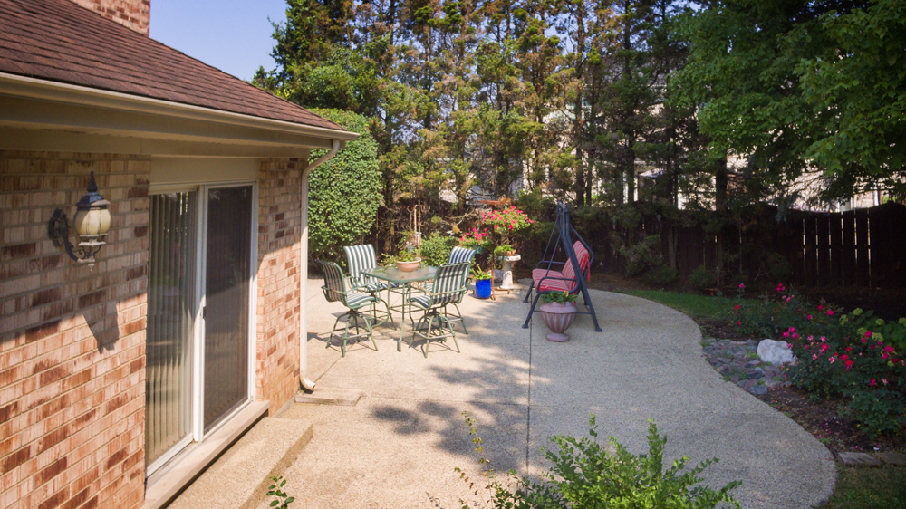 1911 Franklin Drive, Glenview, IL 60026