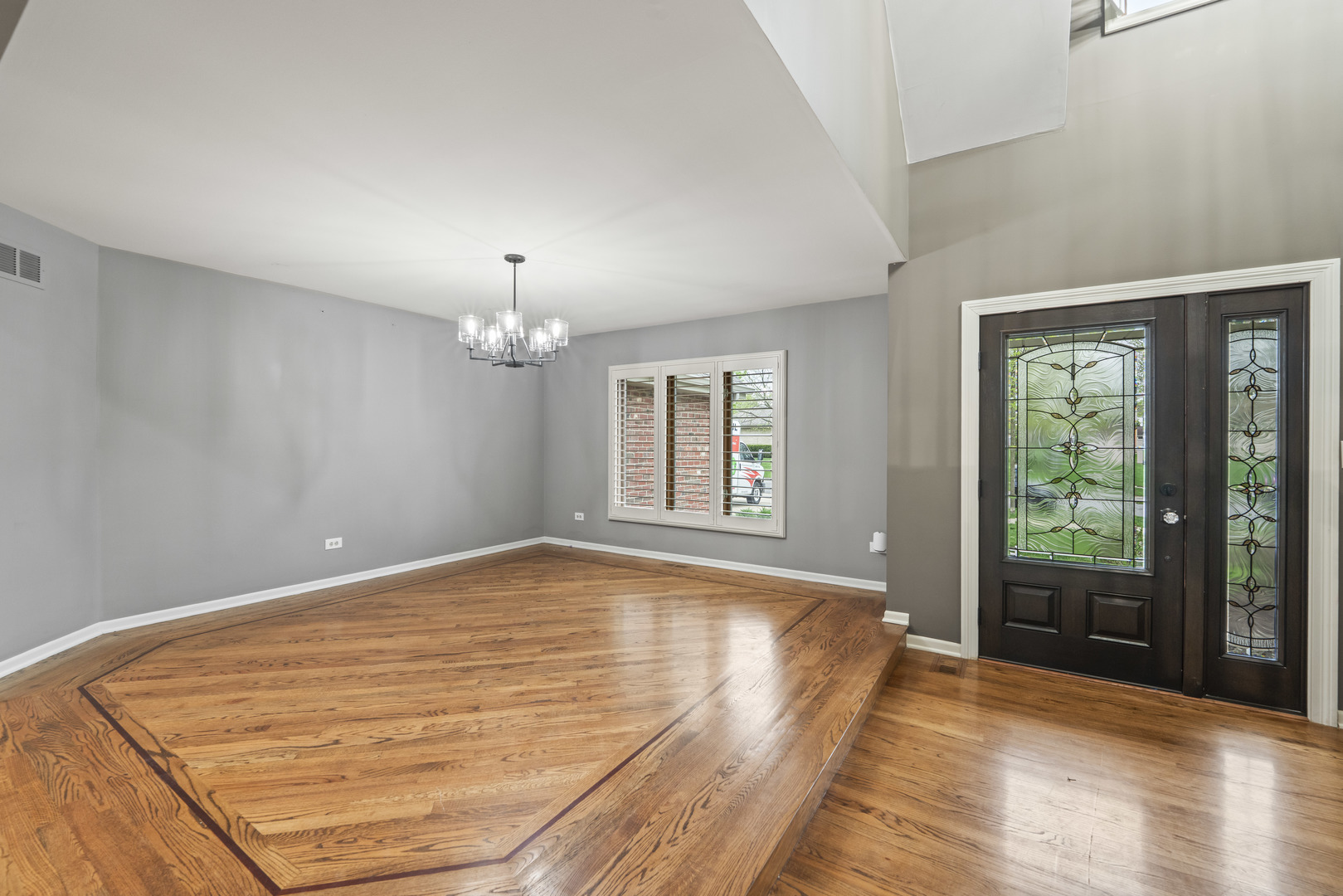 10900 Beth Drive, Orland Park, IL 60467