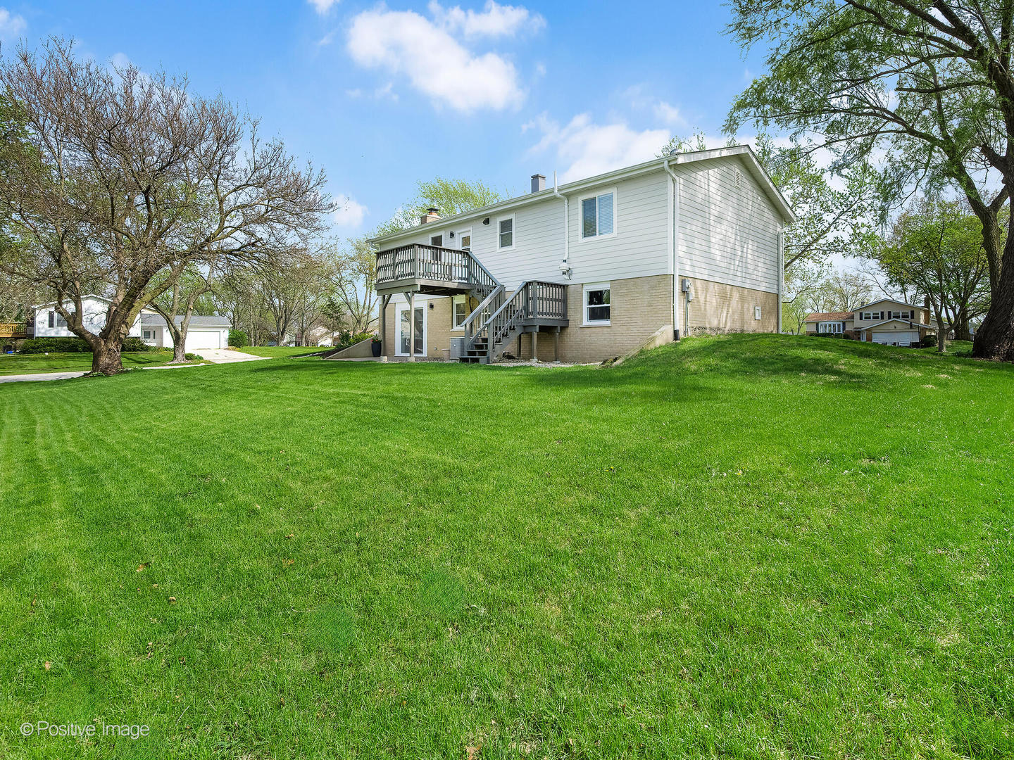 802 71st Street, Darien, IL 60561