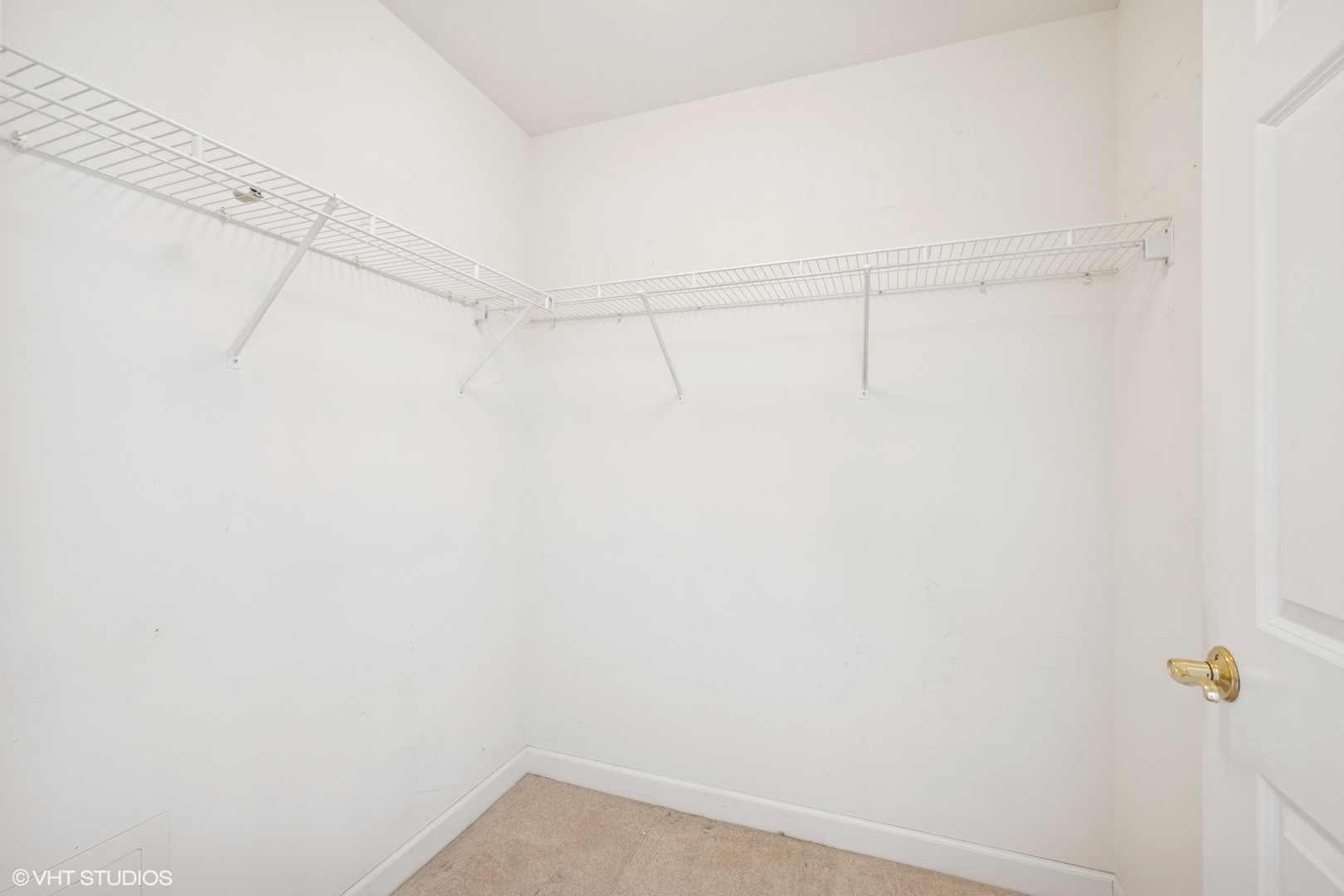44 N Vail Avenue #313, Arlington Heights, IL 60005