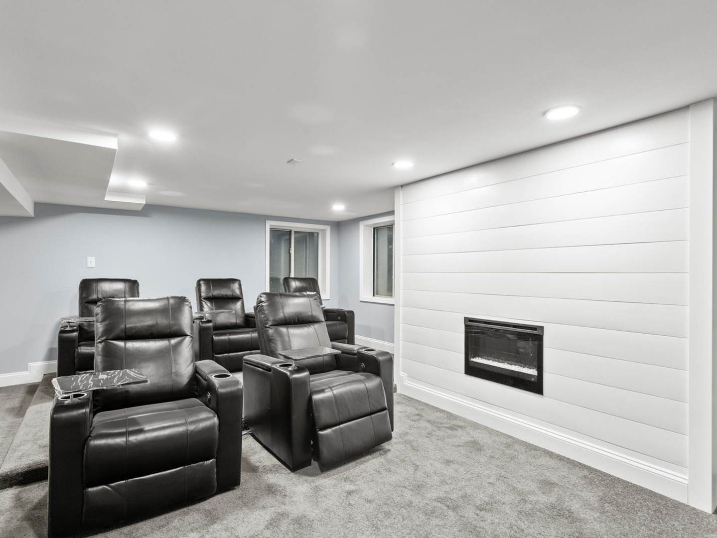 9340 S Vanderpoel Avenue, Chicago, IL 60643