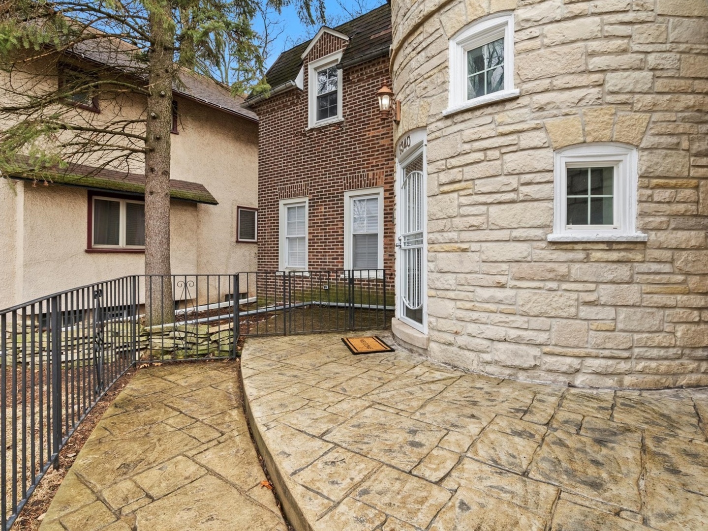 9340 S Vanderpoel Avenue, Chicago, IL 60643