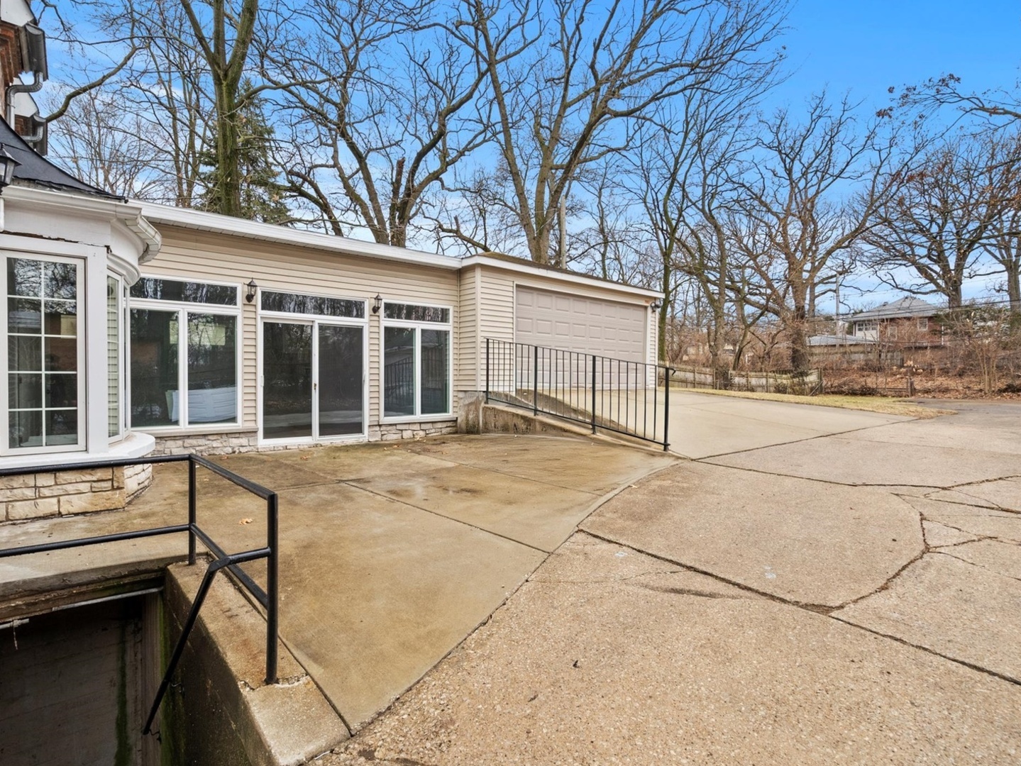 9340 S Vanderpoel Avenue, Chicago, IL 60643