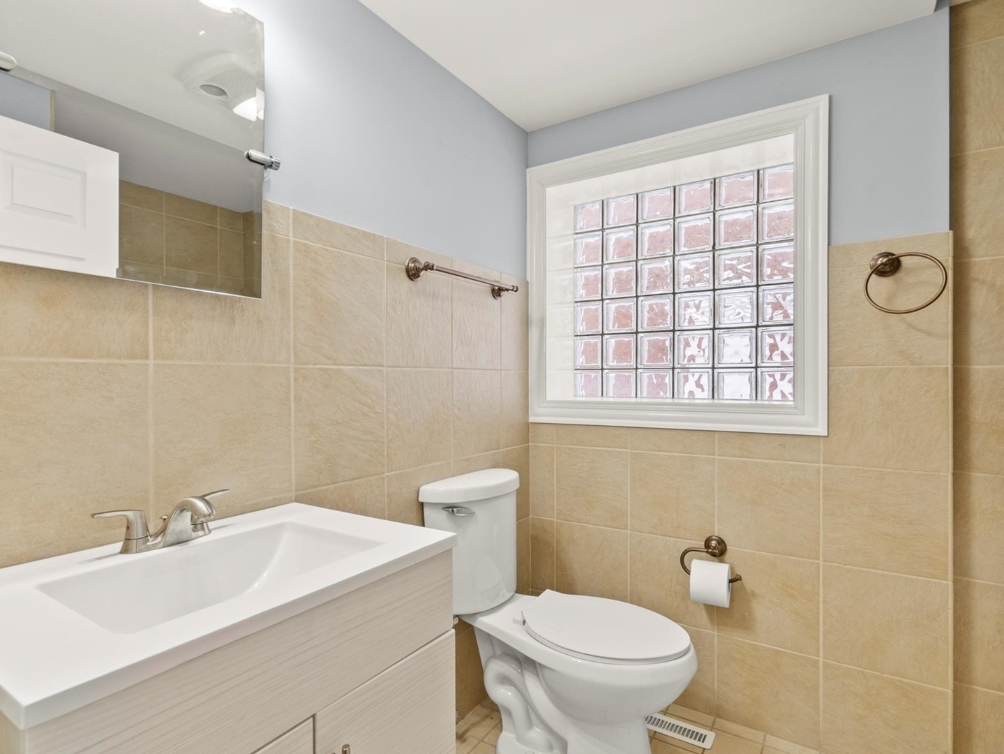 9340 S Vanderpoel Avenue, Chicago, IL 60643