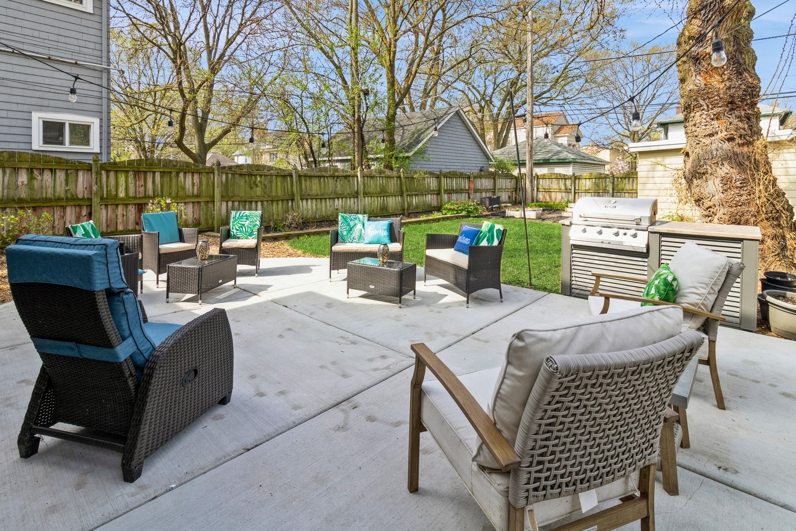 204 N Kensington Avenue, La Grange, IL 60525