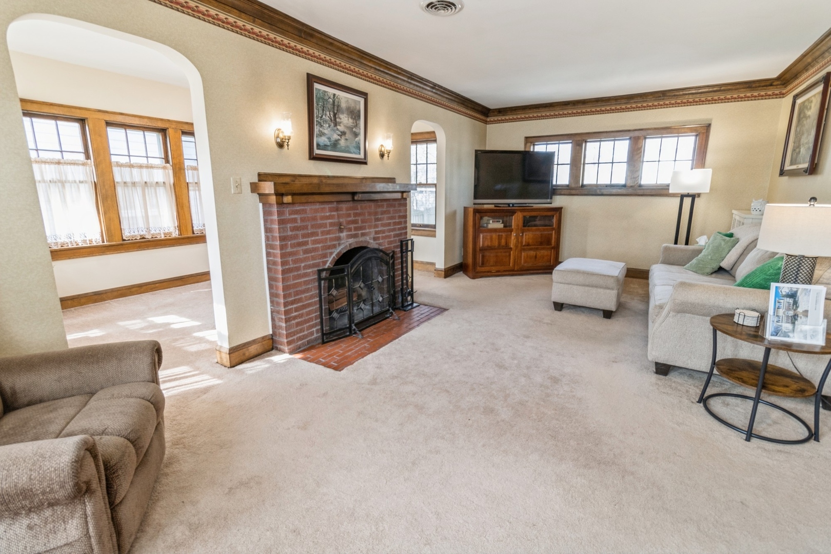 204 N Kensington Avenue, La Grange, IL 60525