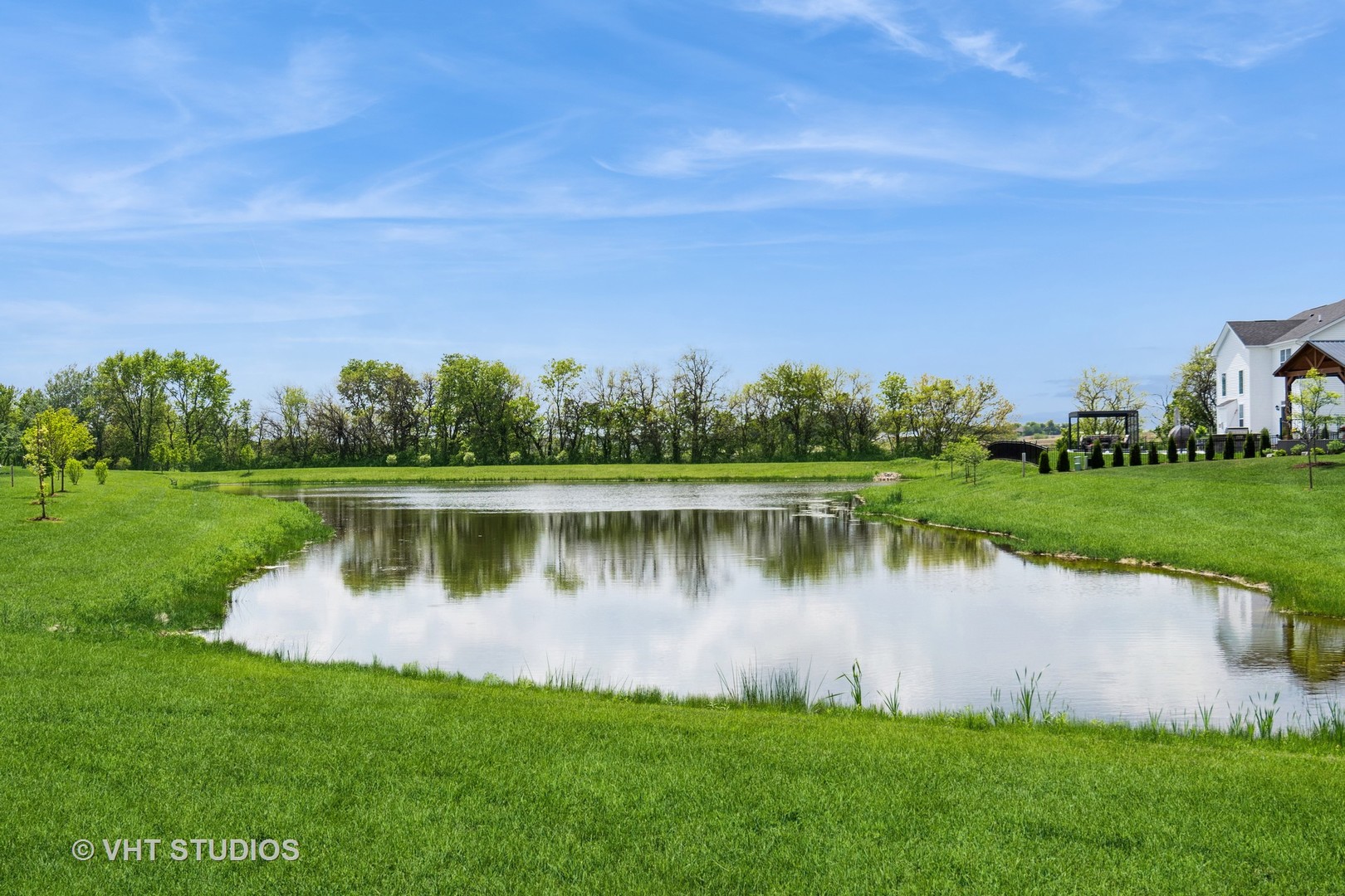 12501 S Willowgate Lane, Plainfield, IL 60585