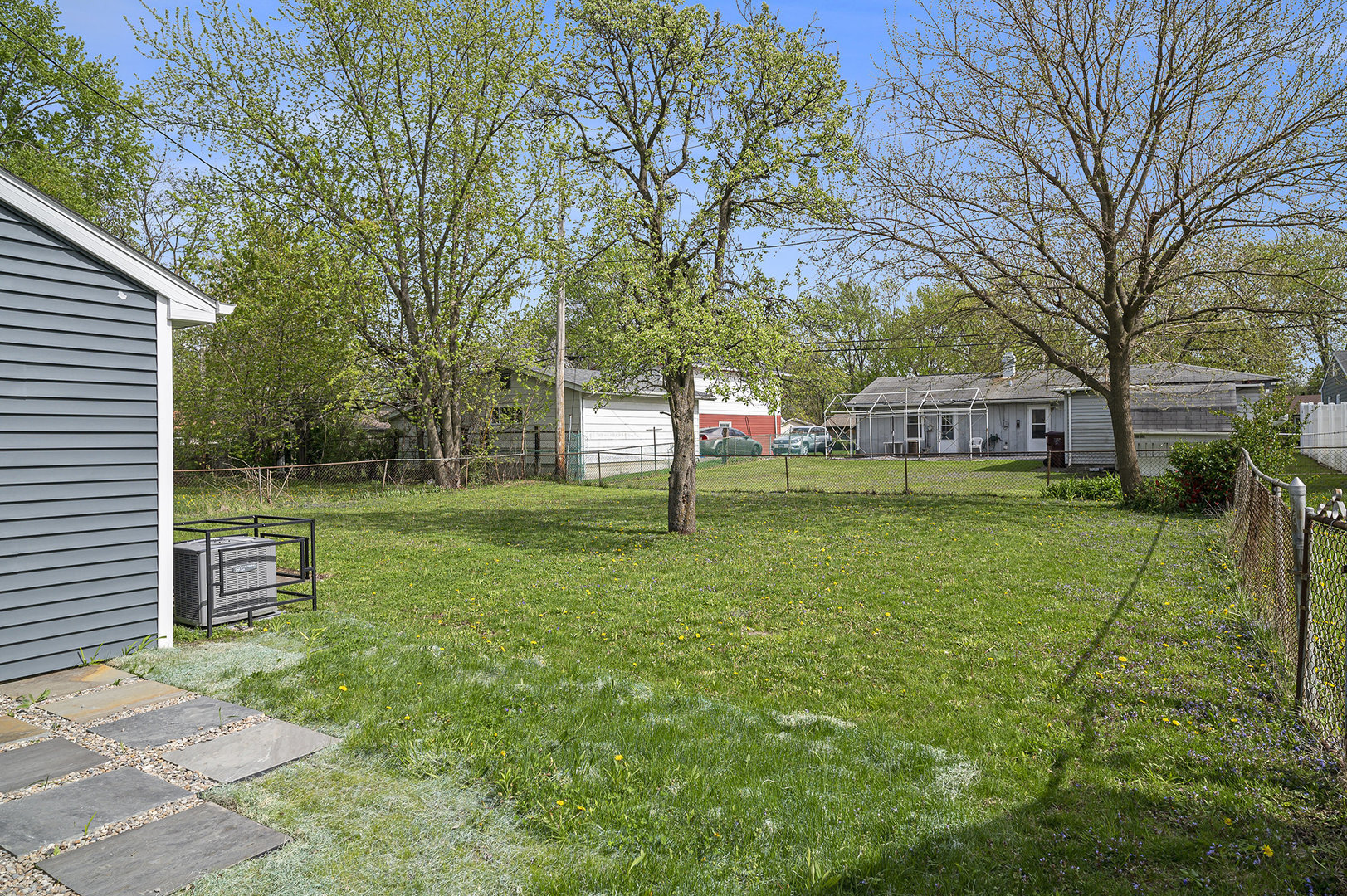 2118 218th Street, Sauk Village, IL 60411