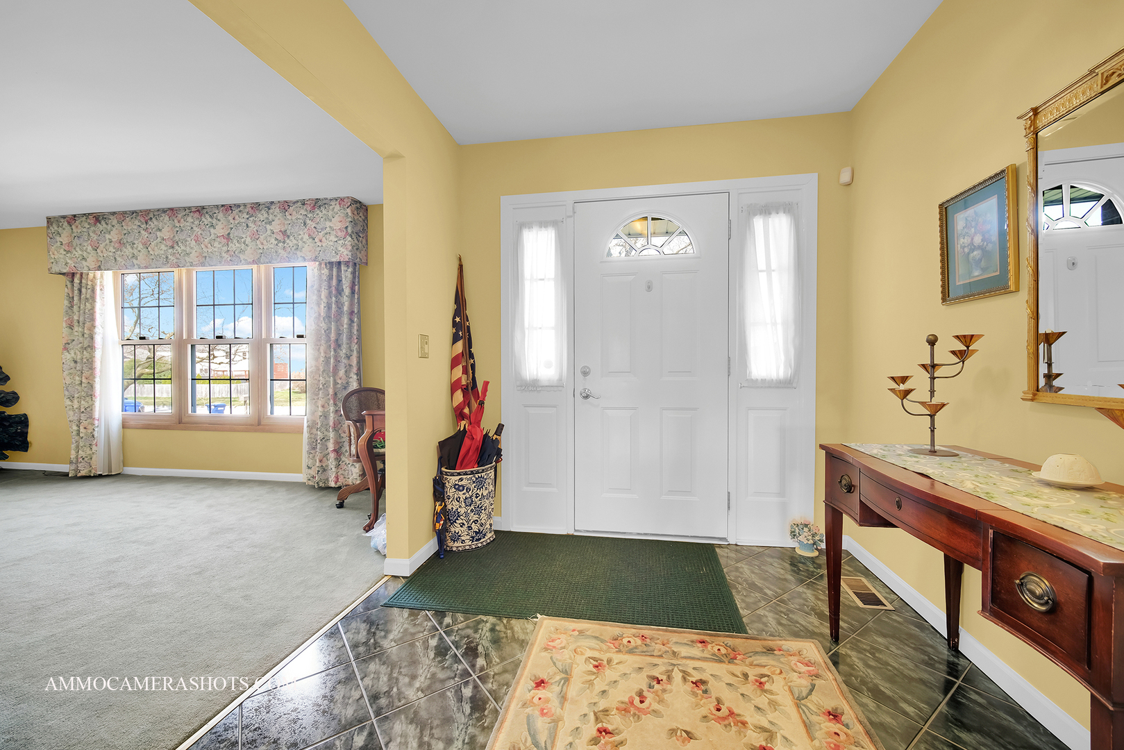 2344 Appleby Drive, Wheaton, IL 60189