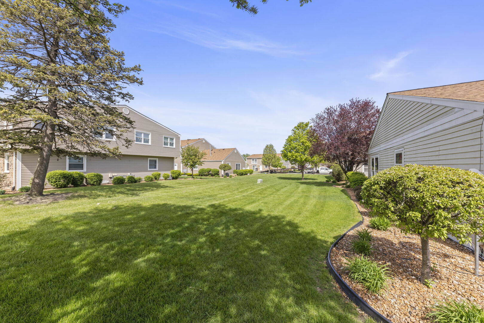 7952 164th Place #7952, Tinley Park, IL 60477